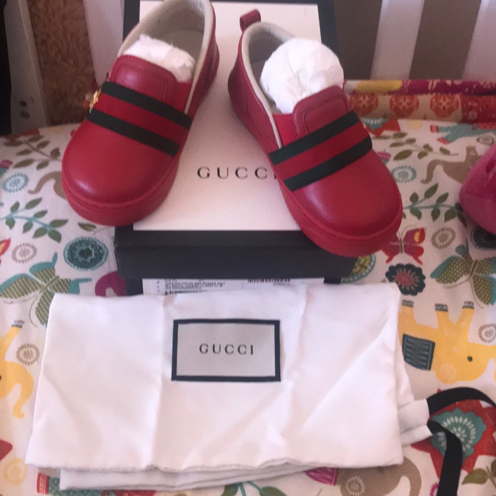 Sneaker (Gucci)